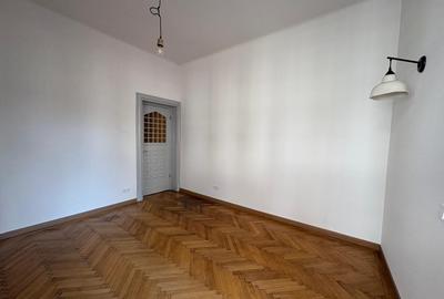 Apartament cu 2 camere decomandat în Romană - 6