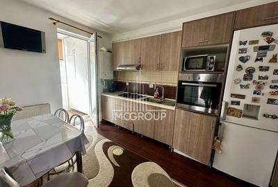 Apartament cu 54 camere decomandat, mobilat în Florești - 3