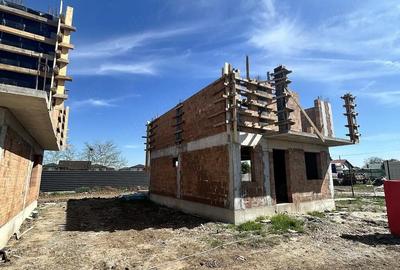 Casă cu 5 camere cu Teren 350 Mp în Bălăceanca - 9