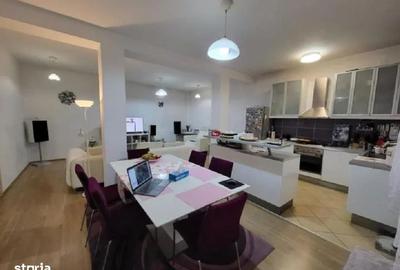 Casă cu 10 camere cu Teren 235 Mp în Apărătorii Patriei - 4