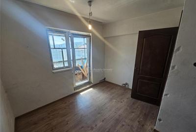 Resita, 3 Cam. Dec., Mobilat Utilat, Calea Caransebesului - 1