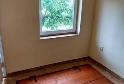 Casa 2 camere cu suprafata 50mp si teren 1300mp,in Miercurea Sibiului - 3