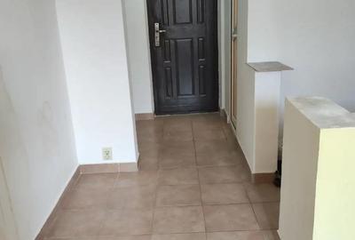 Garsonieră decomandată în Roman - 2