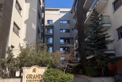 Apartament cu 6 camere decomandat, mobilat în Nordului - 15