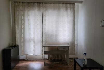 Garsonieră decomandată, mobilată în Dristor - 3