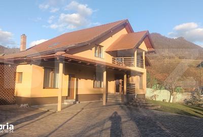 Casă cu 5 camere cu Teren 800 Mp în Ibănești - 8