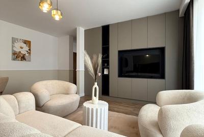 Apartament cu 3 camere semidecomandat, mobilat în Florești
