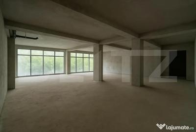 Spațiu comercial, de 123 mp, în Baciu - 2
