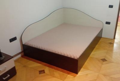 Apartament cu 3 camere decomandat, mobilat în UTA - 15