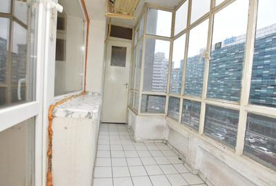 Apartament cu 4 camere decomandat în Victoriei - 8