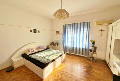 Apartament cu 2 camere semidecomandat, mobilat în Ultracentral