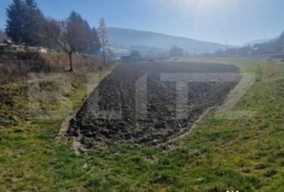 Teren de 6823 mp, în Central - 2