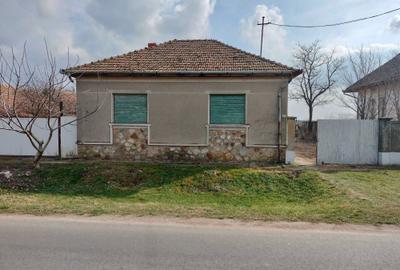 Casă cu 3 camere în Variașu Mic - 6