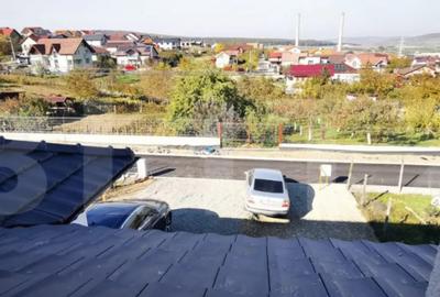 Casă cu 4 camere cu Teren 680 Mp în Central - 2