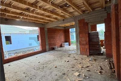 Casă cu 3 camere cu Teren 500 Mp în Oncea - 3