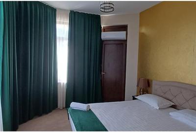 Apartament cu 5 camere decomandat, mobilat în Schei - 11