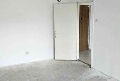 Apartament 2 camere, semidecomandat - zona Garii - 8