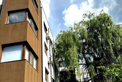 Apartament cu 2 camere semidecomandat în Exterior Vest