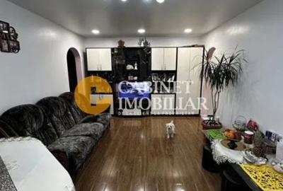 3 Camere Renovat - Etaj 2 - Zona Alexandru Cel Bun - 2