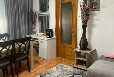 Apartament cu 3 camere , imbunata?it ,aproape de Parcul EverGreen ?i Carrefour Mangalia . - 2