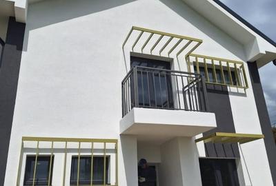 Casă individuală cu 4 camere cu Canalizare în Sânnicoară - 2