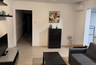 Apartament cu 3 camere semidecomandat în Circumvalațiunii - 1