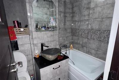 Apartament cu 4 camere semidecomandat în Berceni - 3