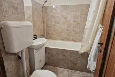 Garsoniera recent renovata zona RFN - 4