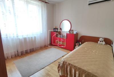Casa individuala 4 camere 349 mp teren, 2 fronturi stradale, Lazaret - 14