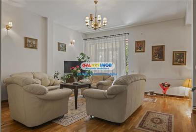 Casă cu 8 camere cu Canalizare în Lacul Tei - 11