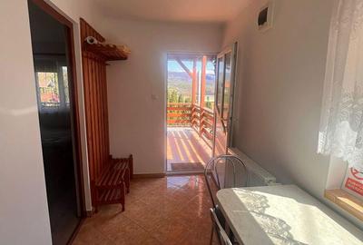 Casă cu 4 camere cu Teren 700 Mp în Central - 15