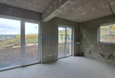 Casa superba cu garaj, aproape de padure Casa superba cu garaj, aproape de padure - 8