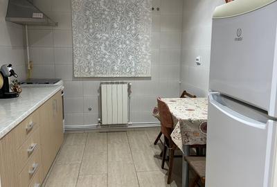 Apartament cu 2 camere decomandat, mobilat în City Park Mall