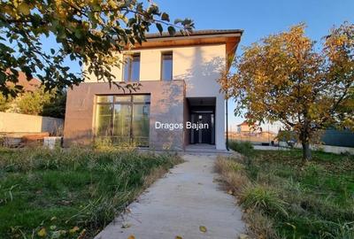 Casă individuală cu 3 camere cu Canalizare în Dragomirești-Vale - 2