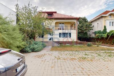 De vanzare Vila cu  5 camere si teren liber aproximativ 700 mp zona Pipera De vanzare Vila cu  5 camere si teren liber aproximativ 700 mp zona Pipera - 2