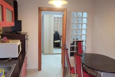 EXCLUSIVITATE! 2 CAMERE DECOMANDAT CONFORT 0 ZONA TROCADERO - 1