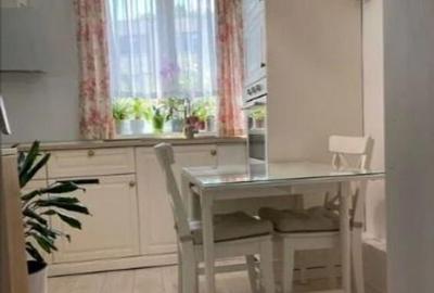 Acasa in inima sectorului 4, apartament 4 camere!