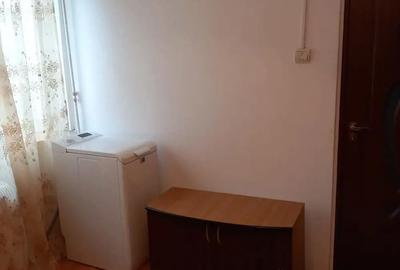 Garsonieră decomandată în Central - 2