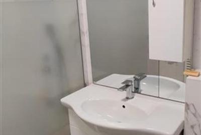 RECO . Apartament cu 2 camere . Centru civic - 8