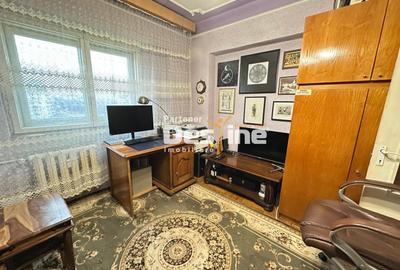 Apartament 3 camere, etaj 8/10, decomandat – zona Palas Mall, Hala Centrala - 4