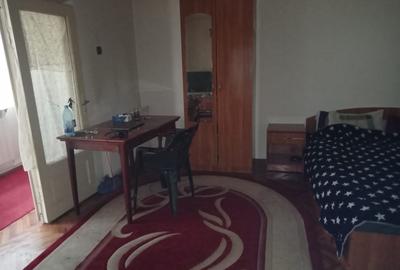 Casă cu 3 camere cu Teren 400 Mp în Olteni - 8