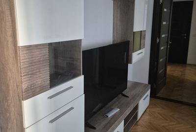 Apartament cu 3 camere semidecomandat în Rogerius - 4