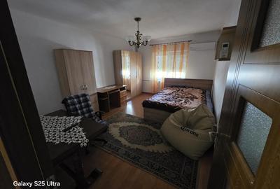 Inchiriez apartament cu o camera Inchiriez apartament cu o camera - 3