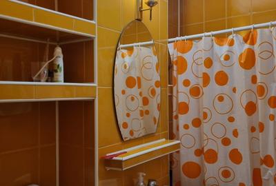 Apartament 3 camere partial mobilat, decomandat, et. 1/4 cu CT, zona Scoala 7 . - 7
