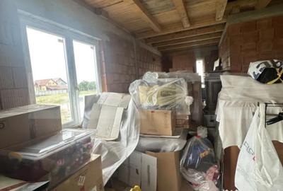 Casă cu 3 camere cu Teren 584 Mp în Central - 2