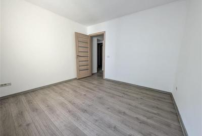 Apartament cu 4 camere decomandat în Central - 9