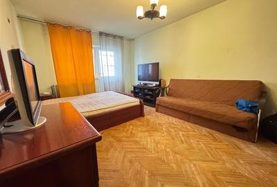 Apartament cu 3 camere decomandat, mobilat în Hipodrom 4 - 7