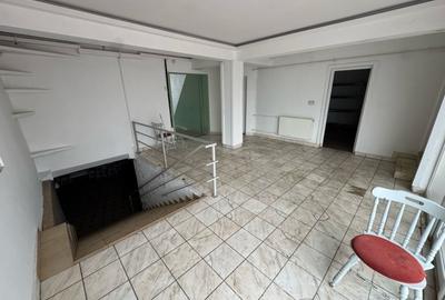 Spatiu comercial, 233mp, D+P, 6 incaperi, cartier Brazda, zona Amaradia - 2