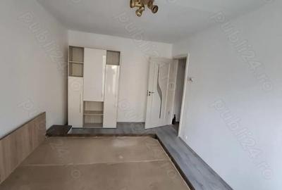 Inchiriez apt.1cam .bloc de 4 etaje ,etaj intermediar 1 - 3