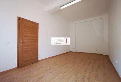 Spatiu  Centru FINISAT | Parcare - 2